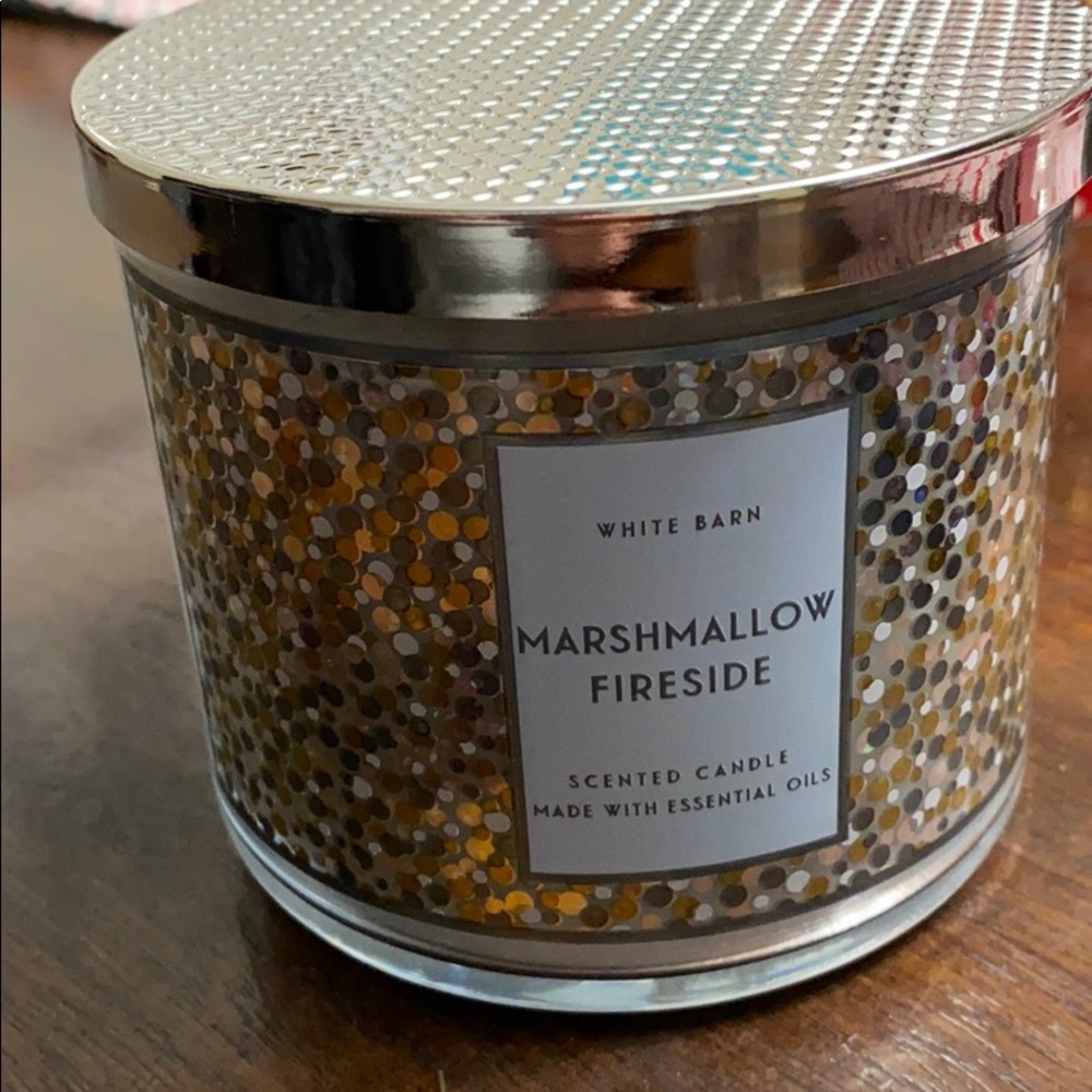 Marshmallow fireside Candle